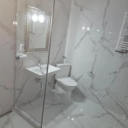 Massimo Guest house 3*